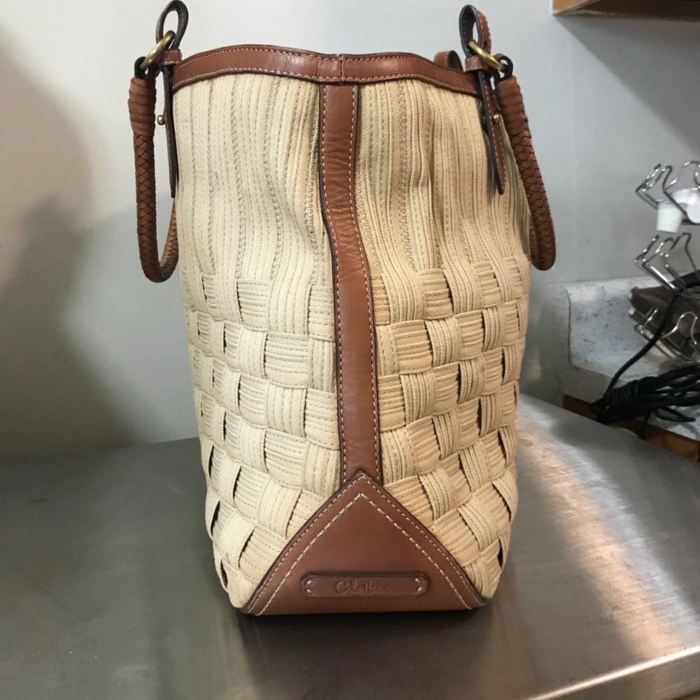 Cole Haan woven leather trim handbag tote❤️❤️❤️❤️ - Picture 2 of 8